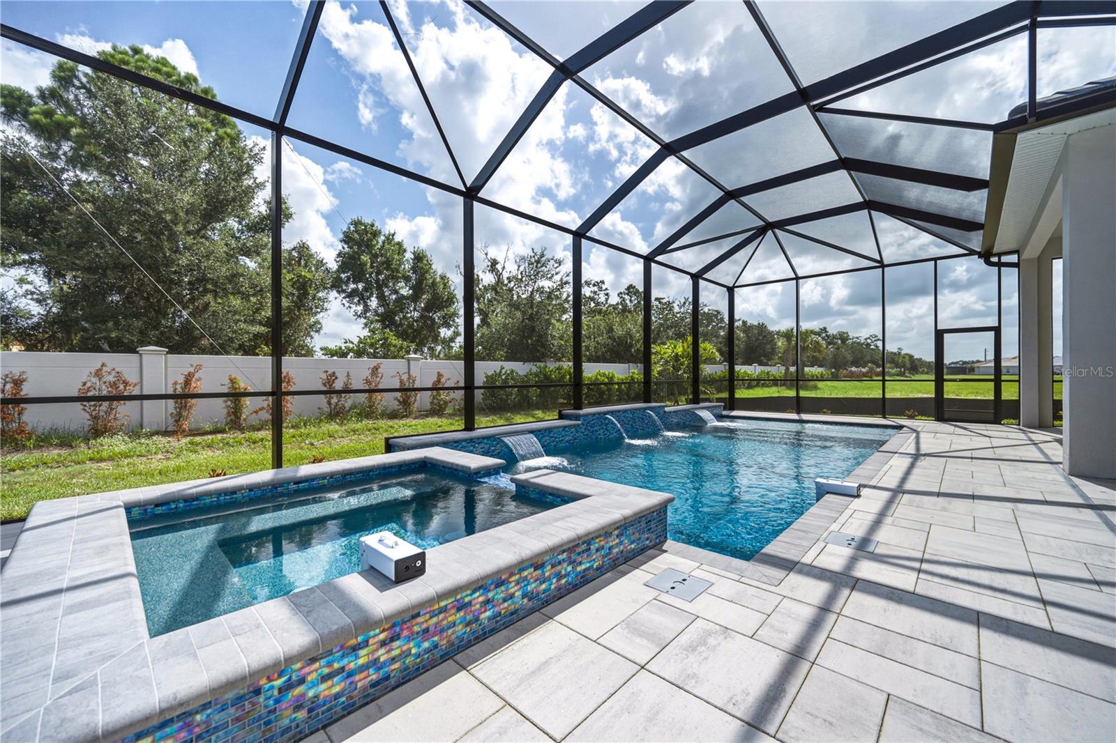 17547 Palmiste, Bradenton, FL 34202