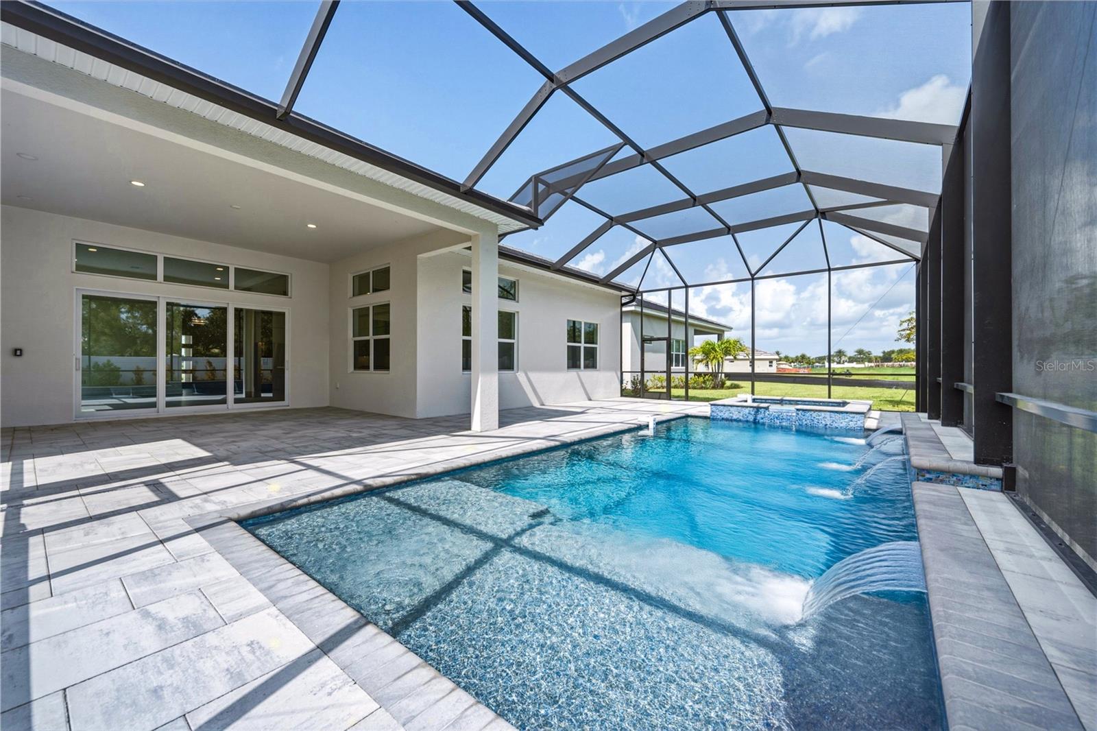 17547 Palmiste, Bradenton, FL 34202