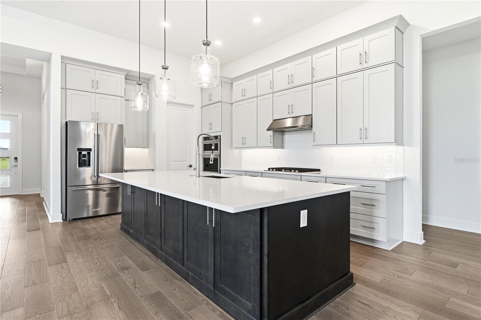 17547 Palmiste, Bradenton, FL 34202