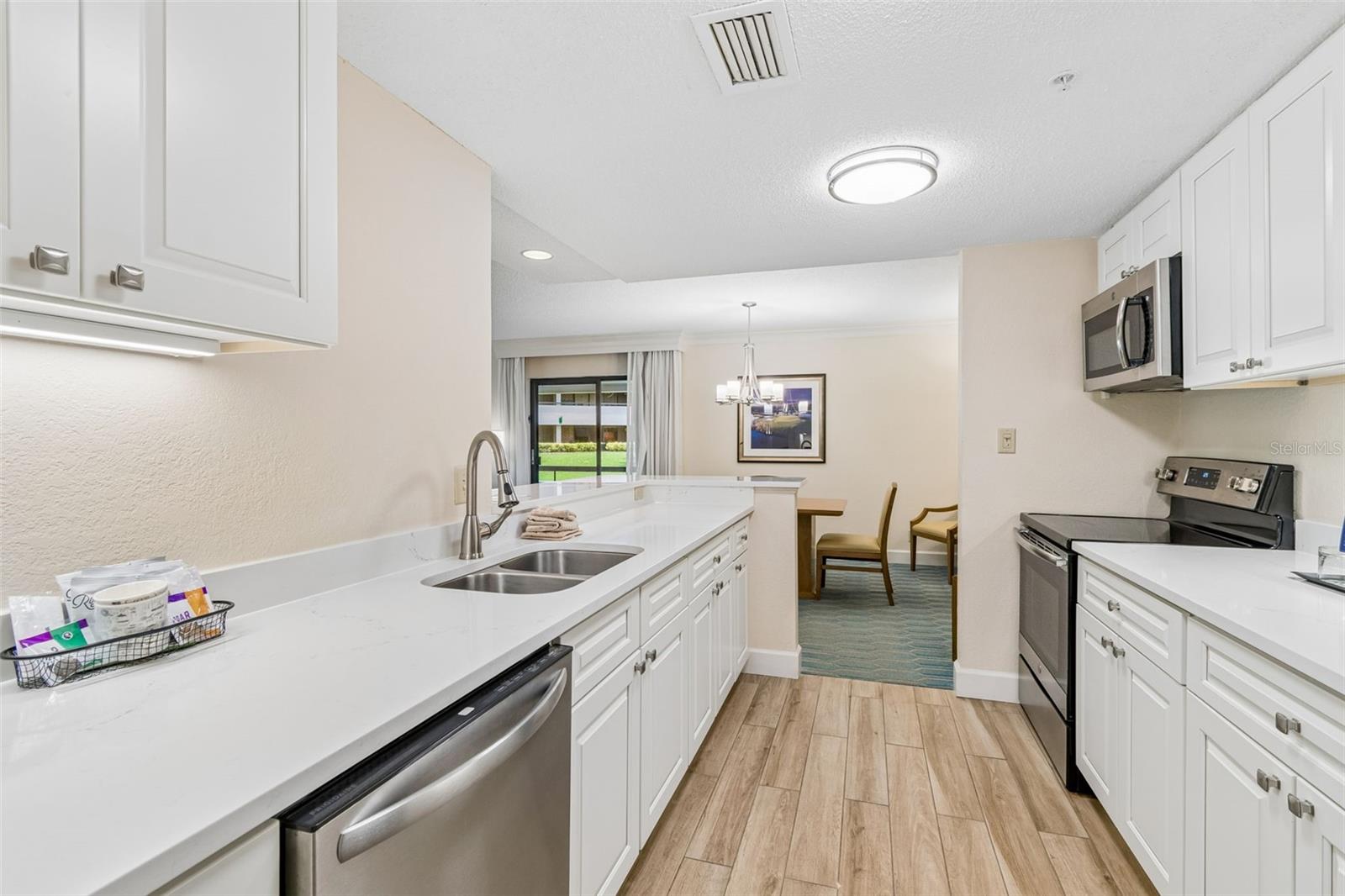 36750 Us Highway 19 Unit 21202, Palm Harbor, FL 34684