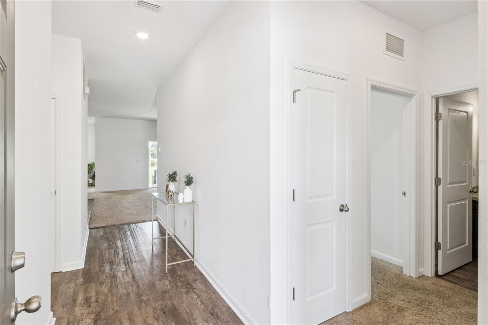 903 Shimmering Oaks, Seffner, FL 33584