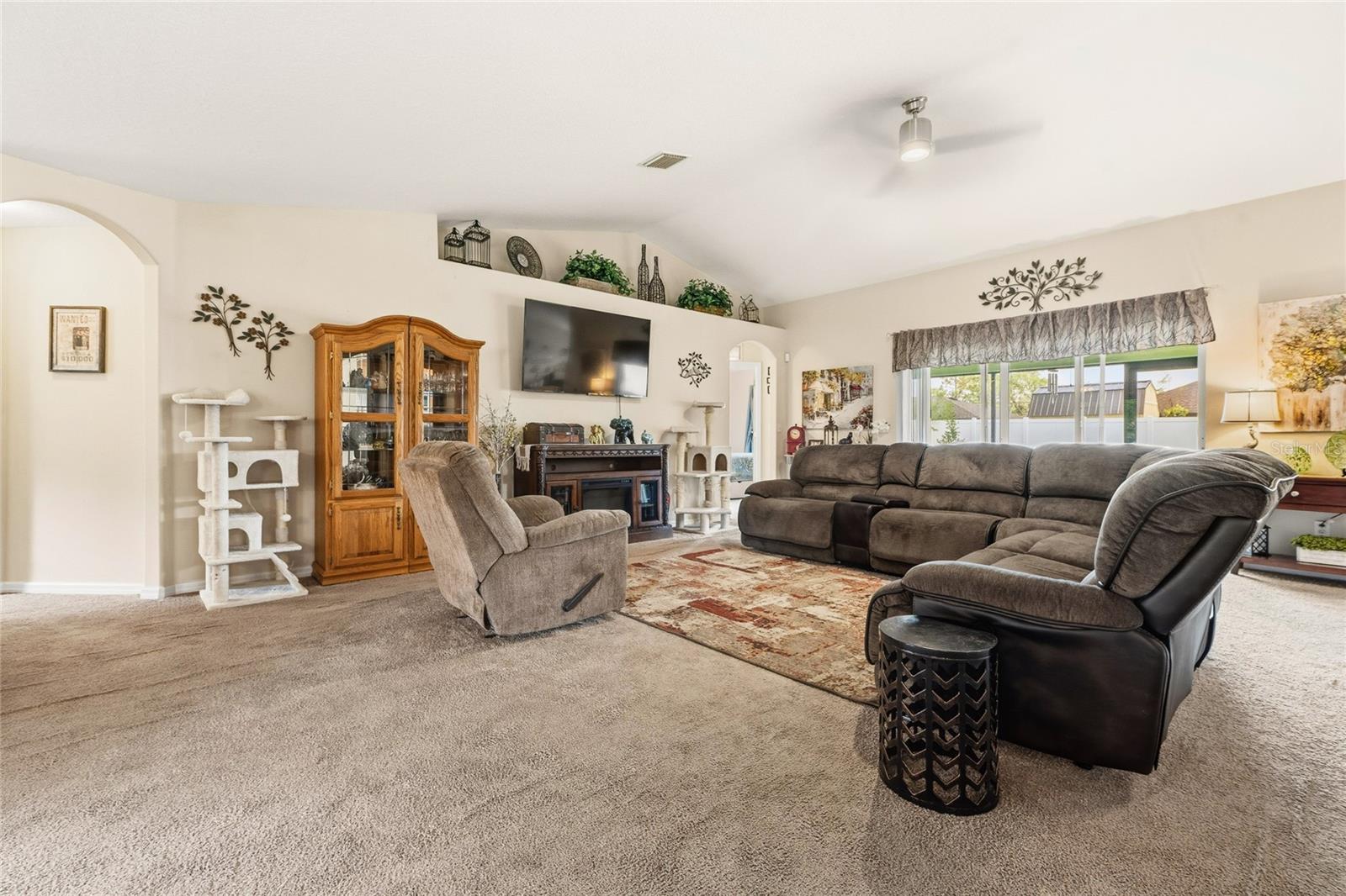 33 Royal Leaf, Palm Coast, FL 32164