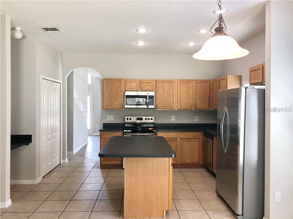 112 Belgian Way, Sanford, FL 32773