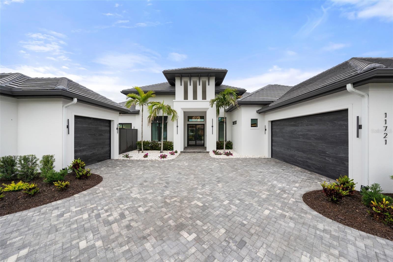 11721 Rive Isle, Parrish, FL 34219