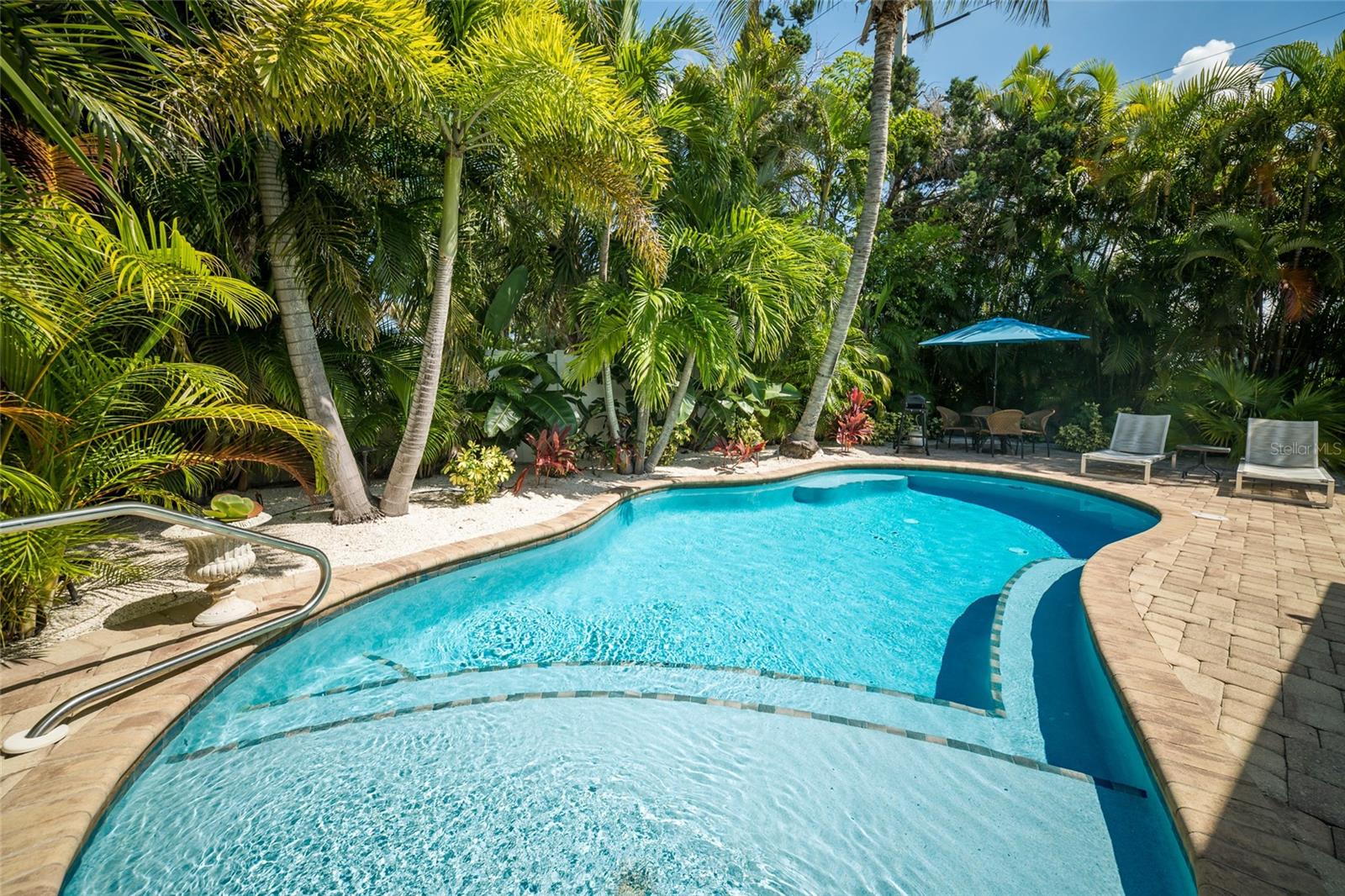 324 64th, Holmes Beach, FL 34217