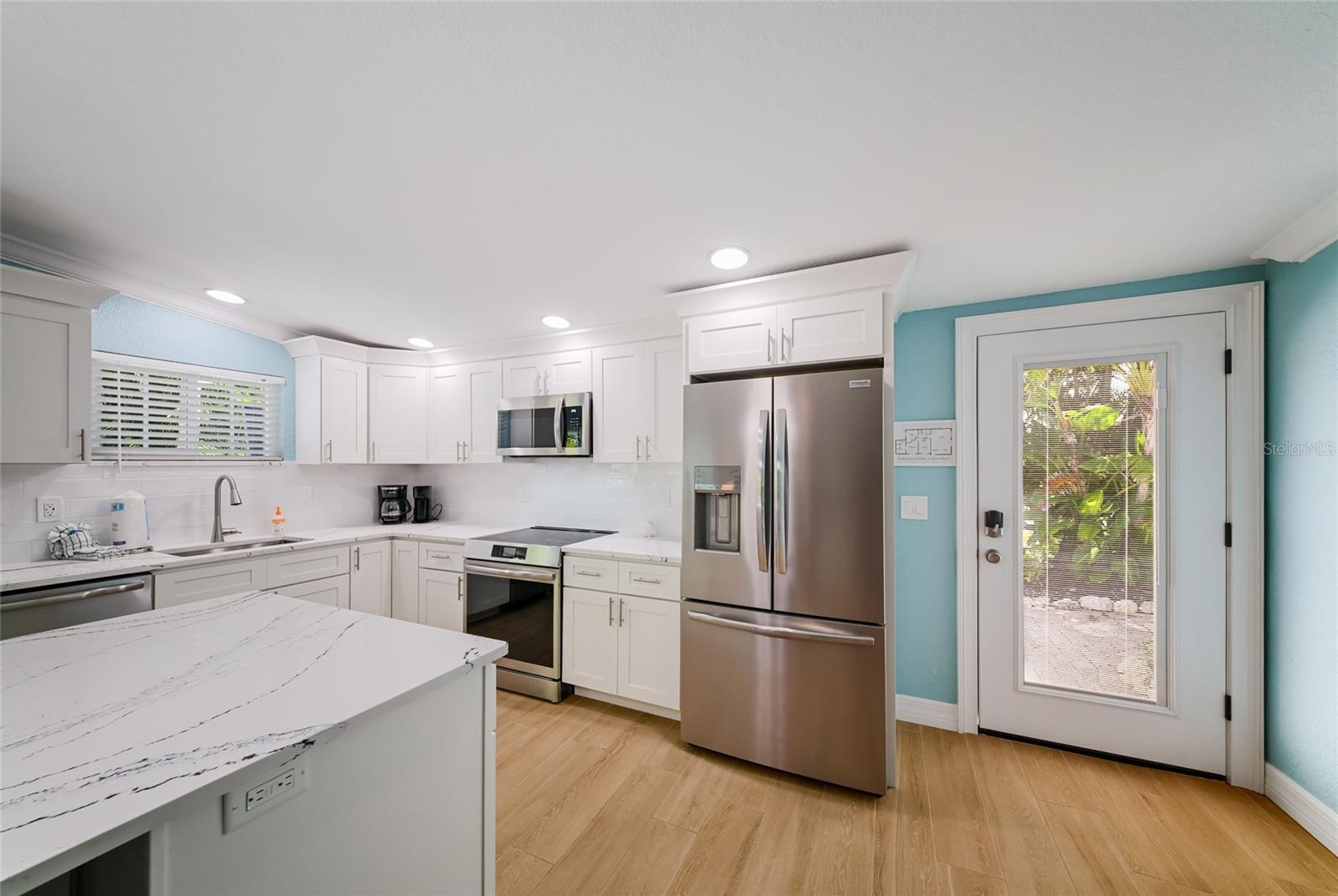 324 64th, Holmes Beach, FL 34217