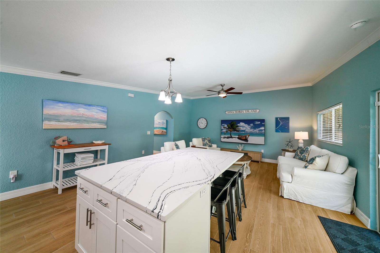 324 64th, Holmes Beach, FL 34217