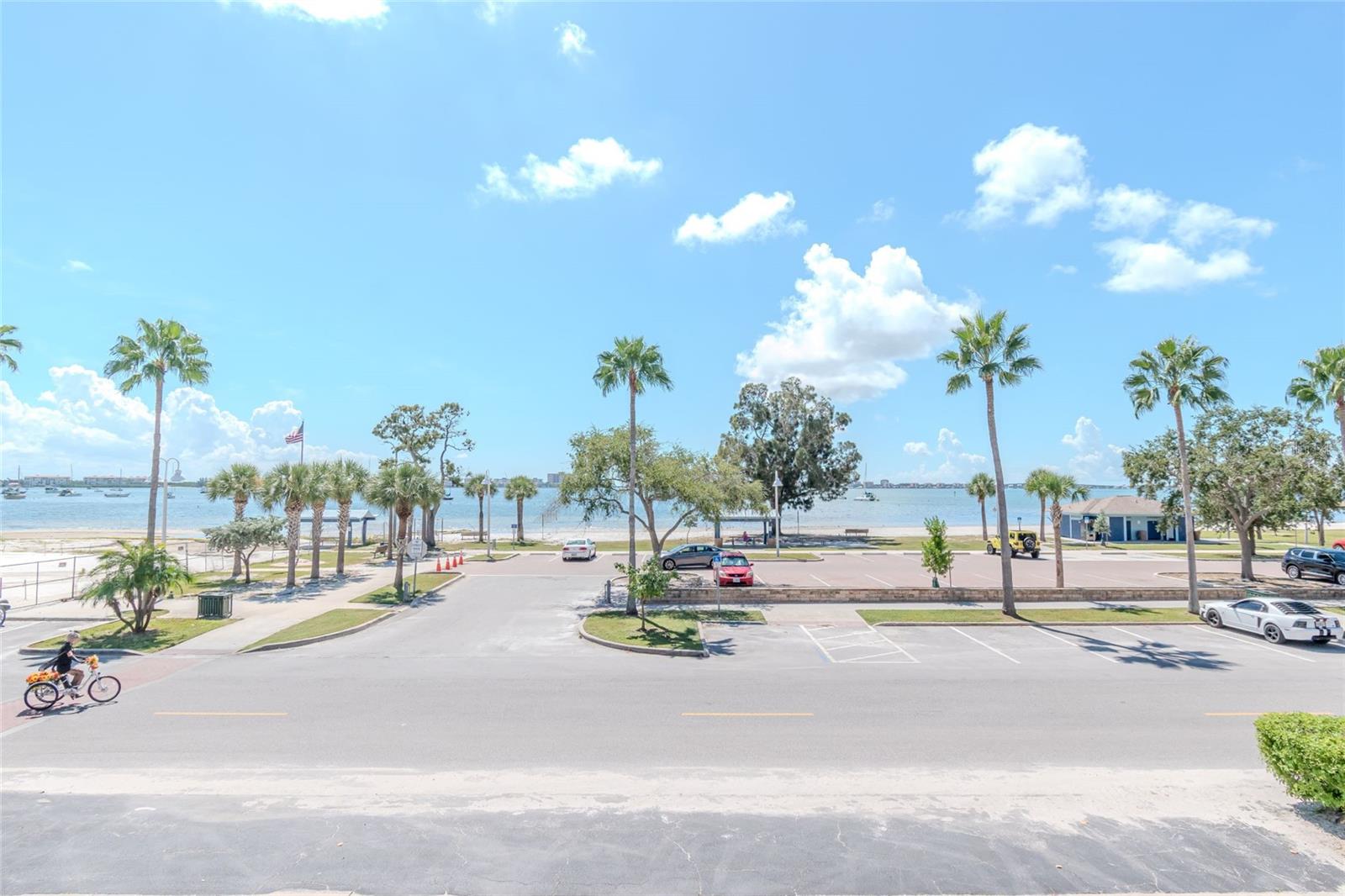 5605 Shore Unit 1b, Gulfport, FL 33707