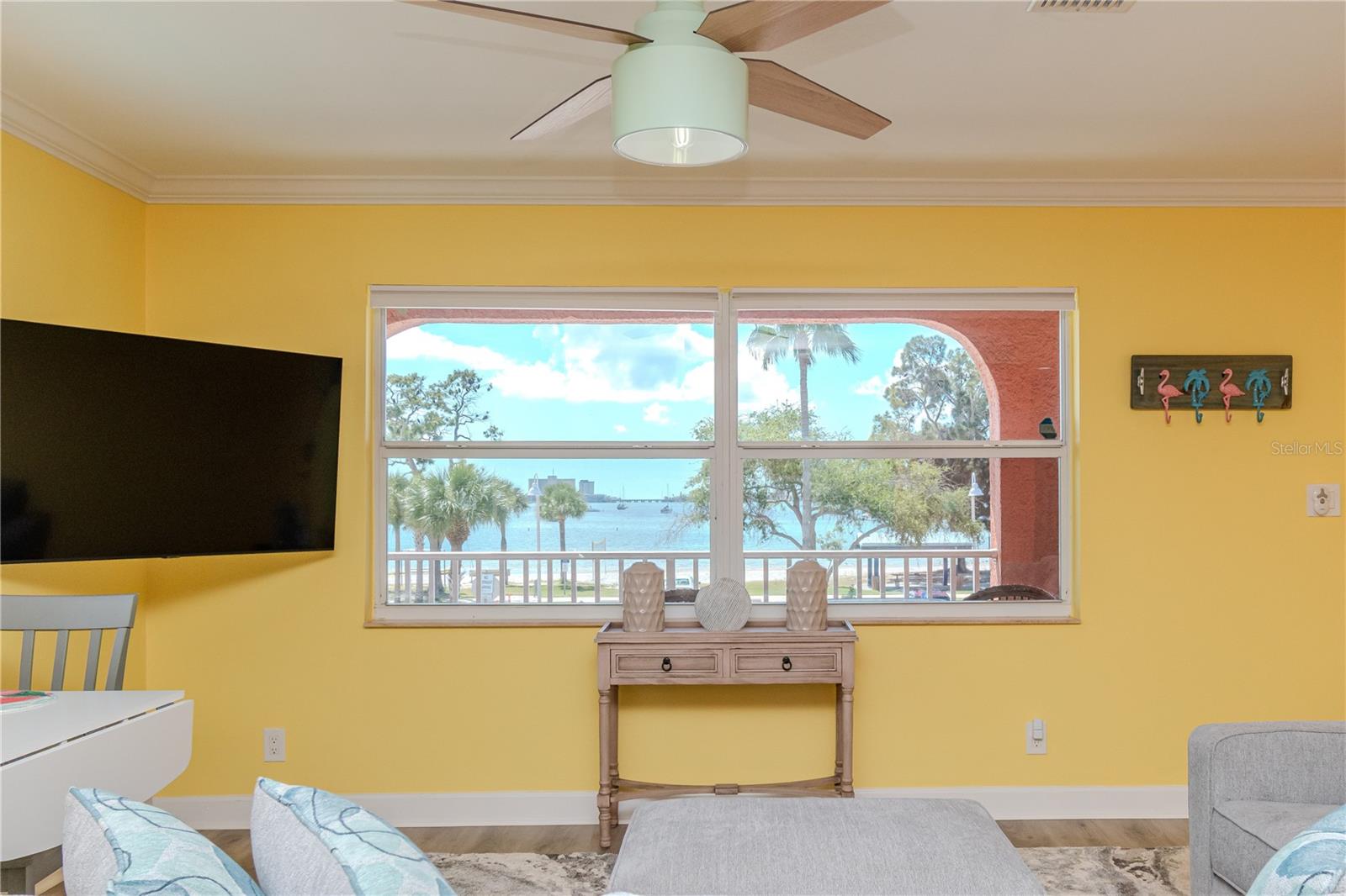 5605 Shore Unit 1b, Gulfport, FL 33707