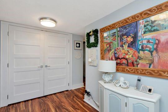 220 Belleview Unit 203, Belleair, FL 33756