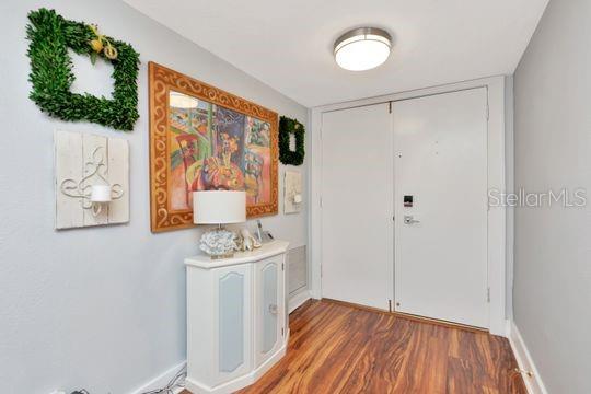 220 Belleview Unit 203, Belleair, FL 33756
