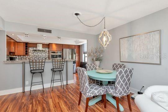 220 Belleview Unit 203, Belleair, FL 33756