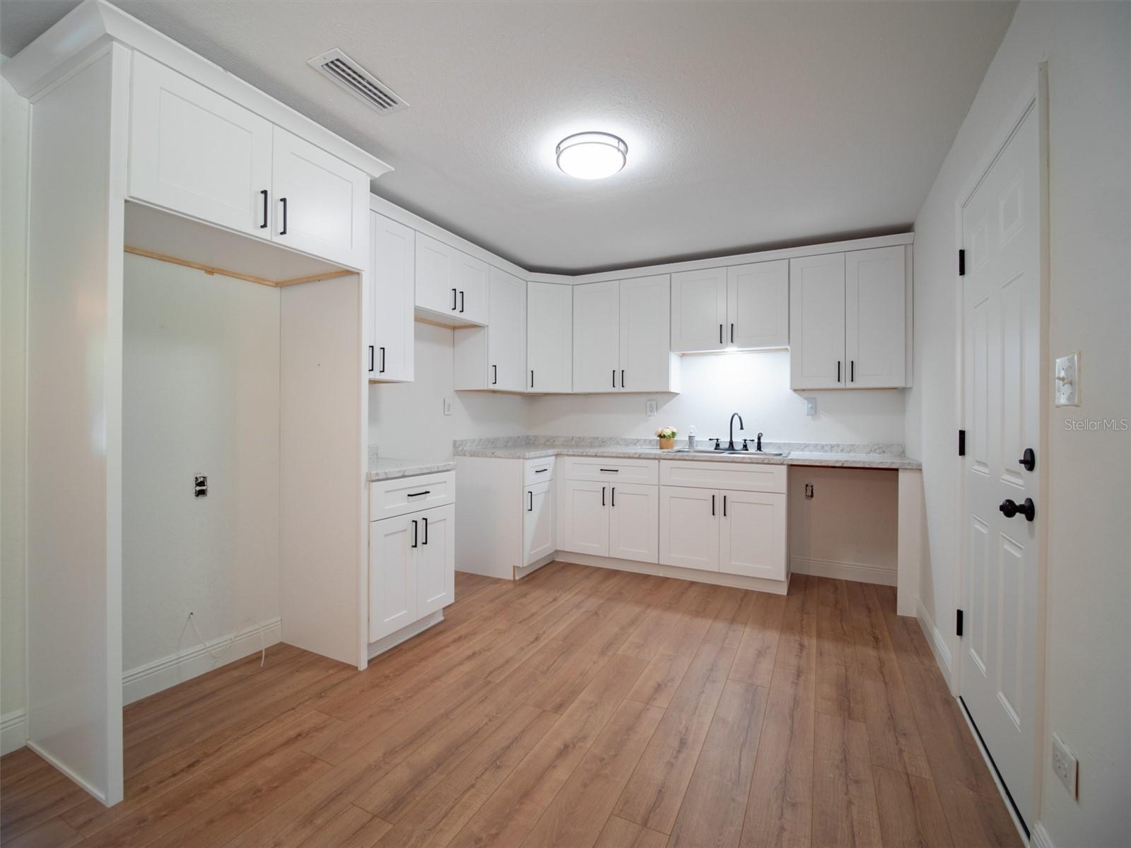 1408 6th, Live Oak, FL 32060