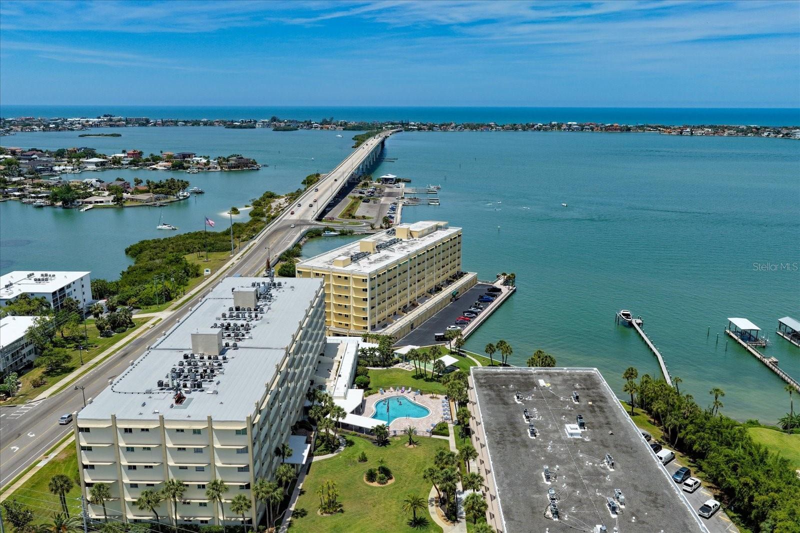 100 Bluff View Unit 506c, Belleair Bluffs, FL 33770