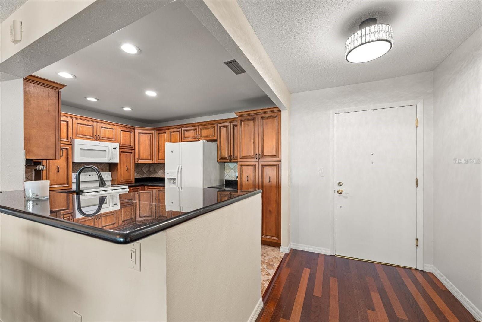 100 Bluff View Unit 506c, Belleair Bluffs, FL 33770