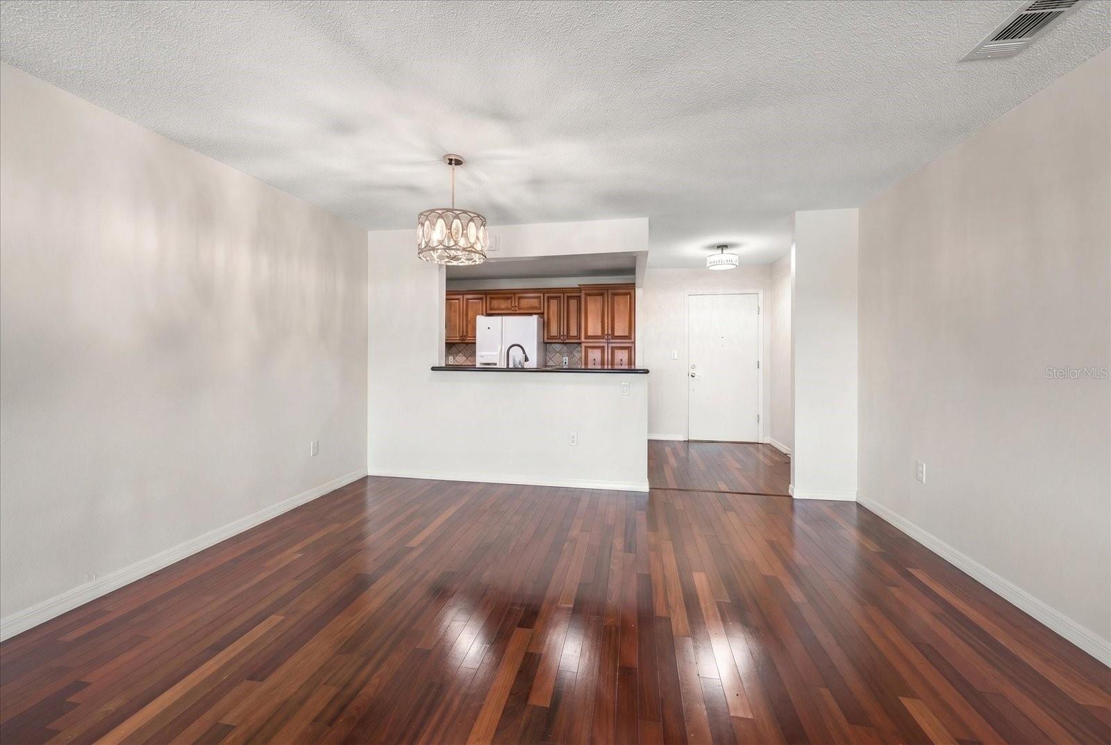 100 Bluff View Unit 506c, Belleair Bluffs, FL 33770