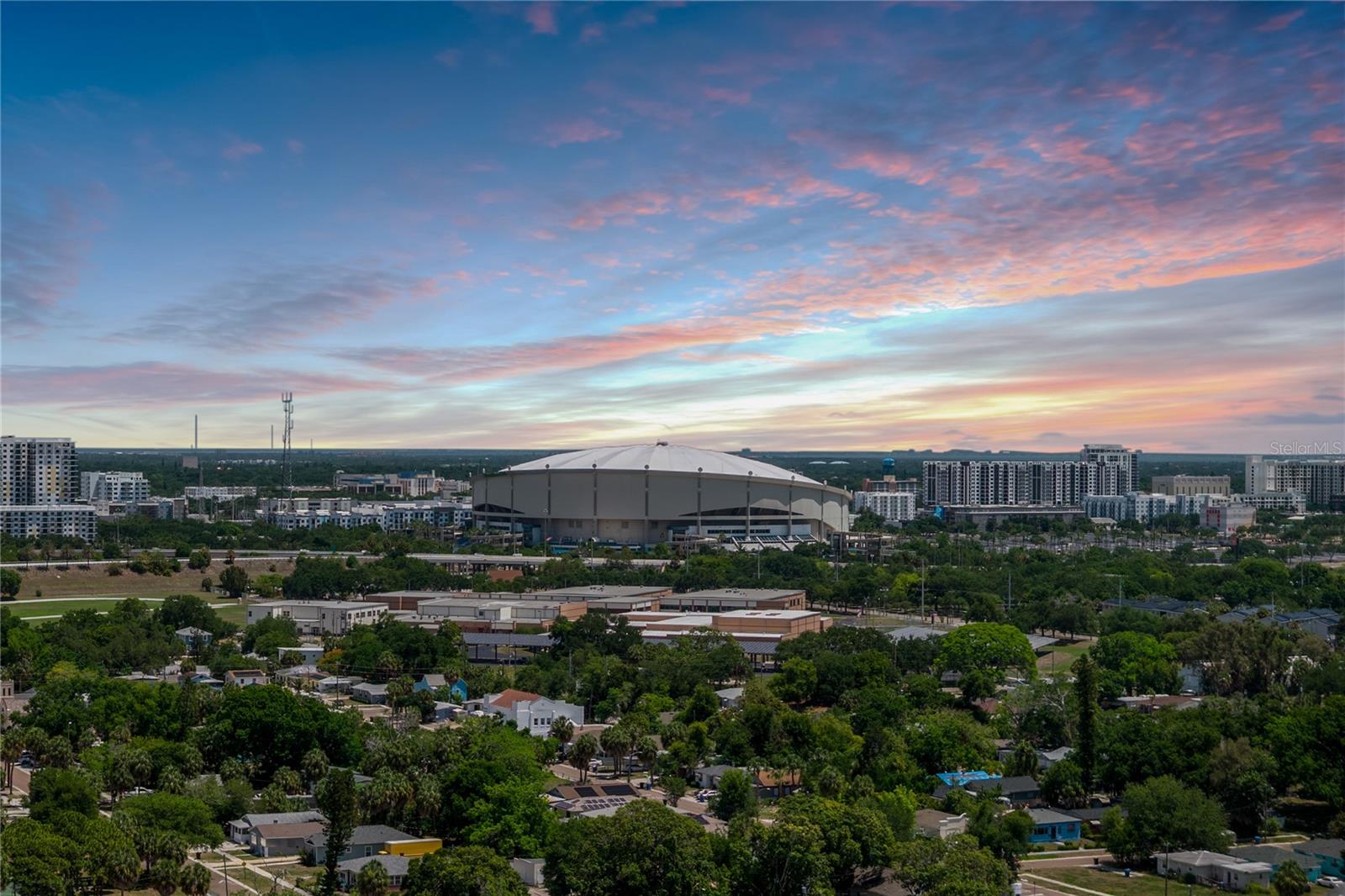 2001 15th, St Petersburg, FL 33712