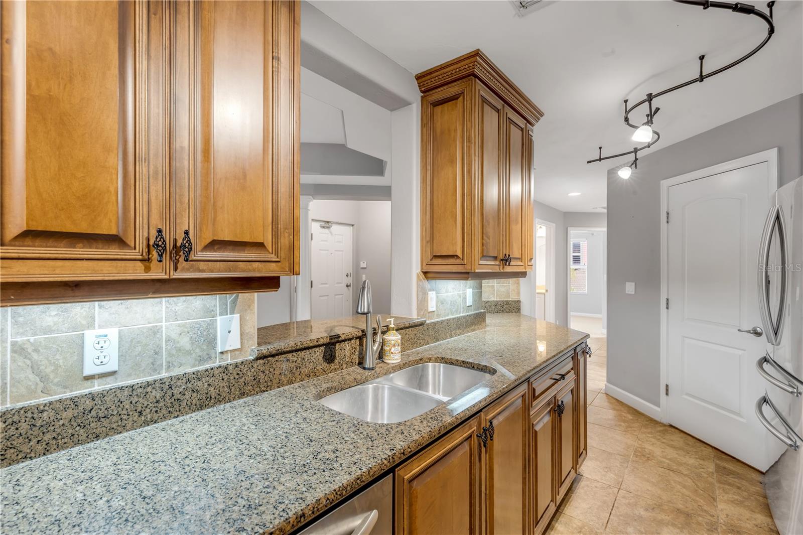 424 Luna Bella Unit 231, New Smyrna Beach, FL 32168