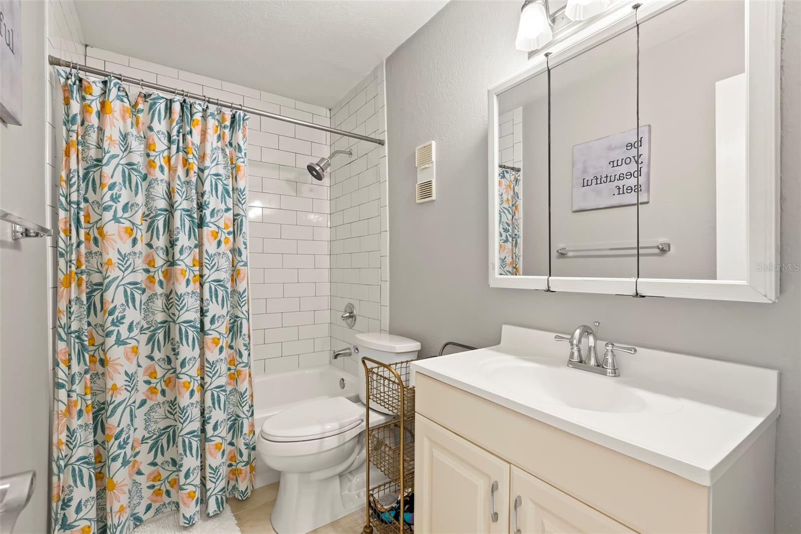 13762 Orange Sunset Unit 102, Tampa, FL 33618