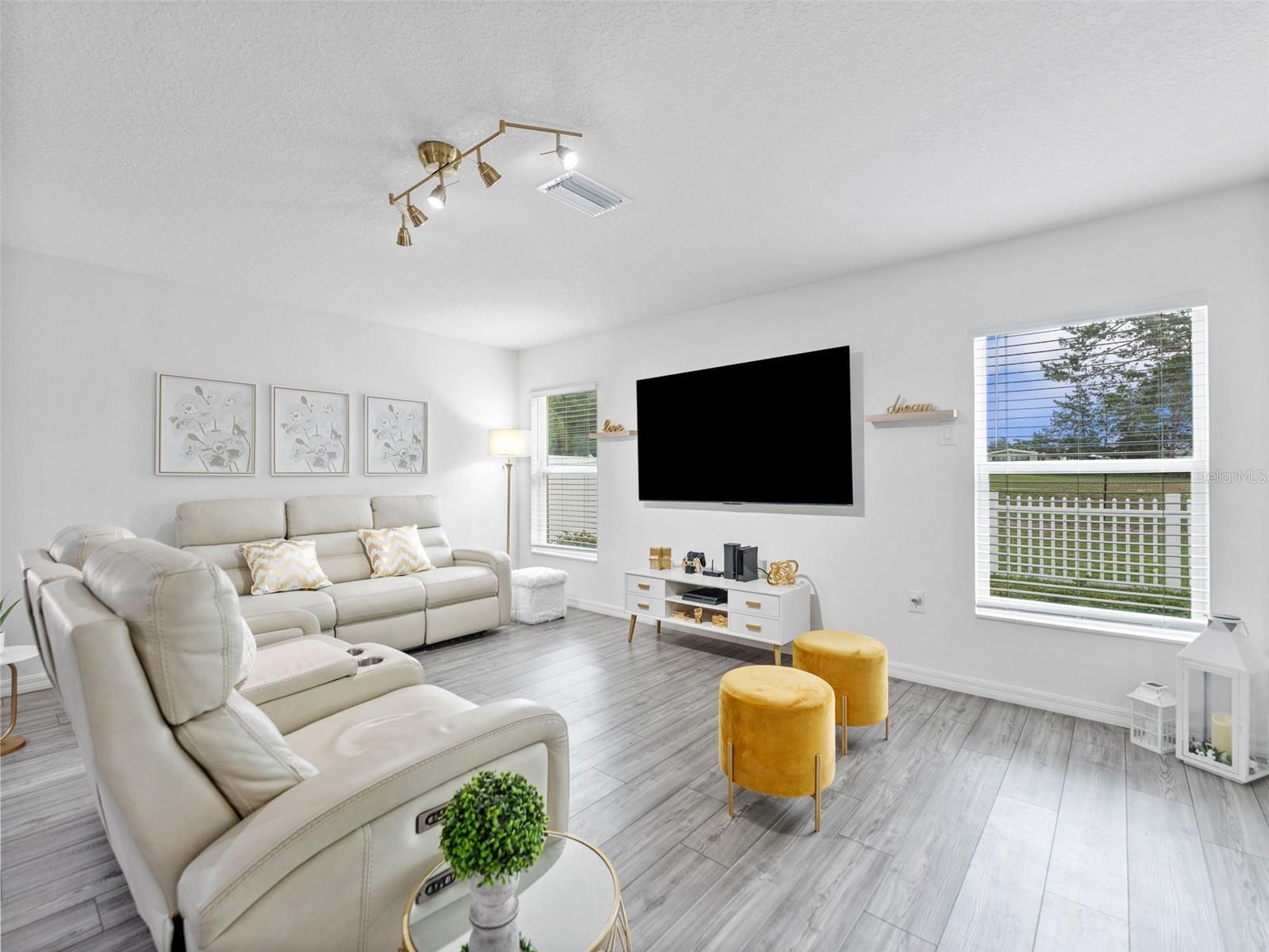8975 Southern Charm, Brooksville, FL 34613