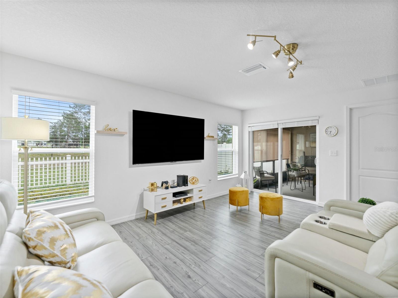 8975 Southern Charm, Brooksville, FL 34613