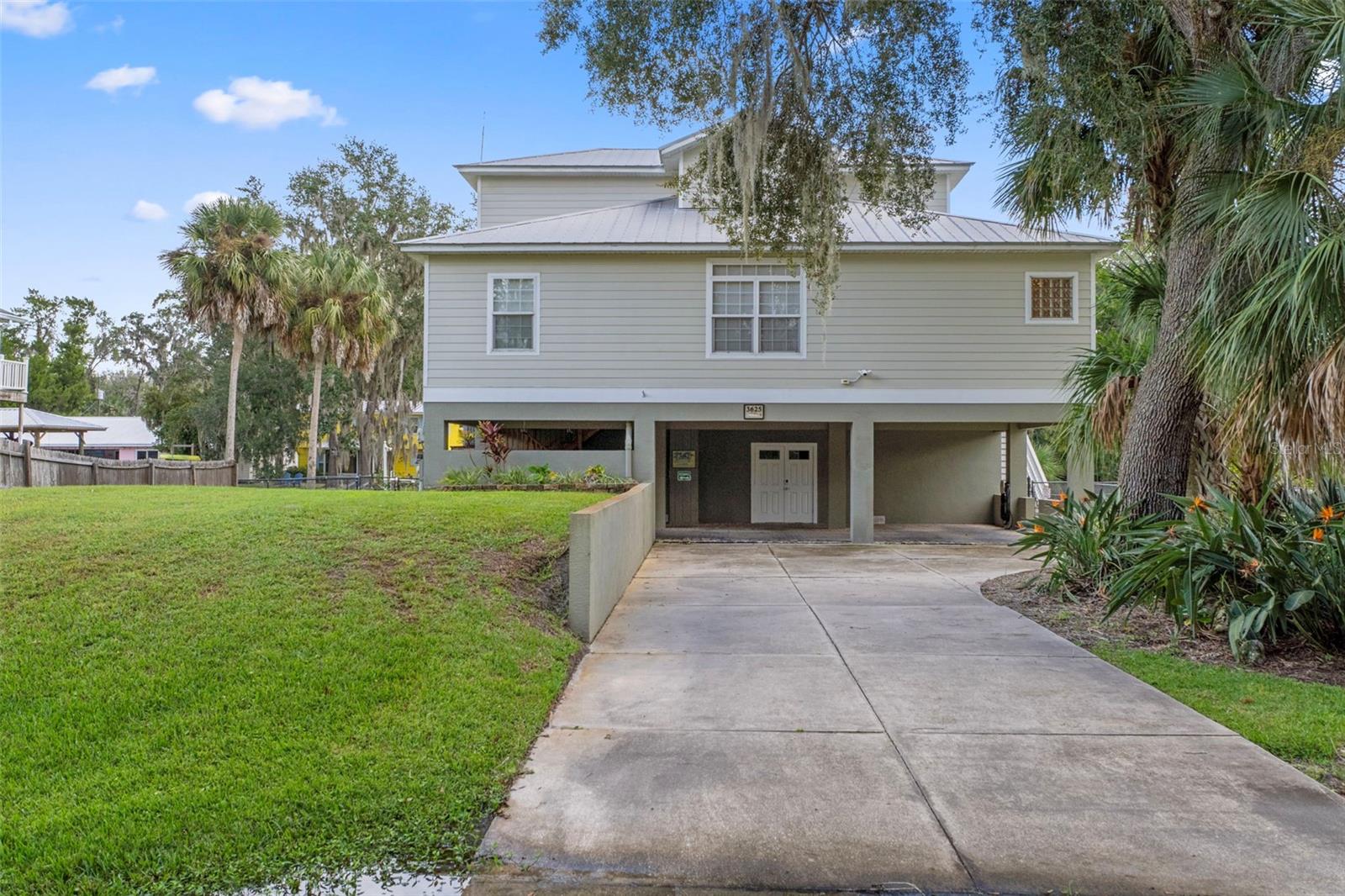 3625 Suwannee, Crystal River, FL 34428
