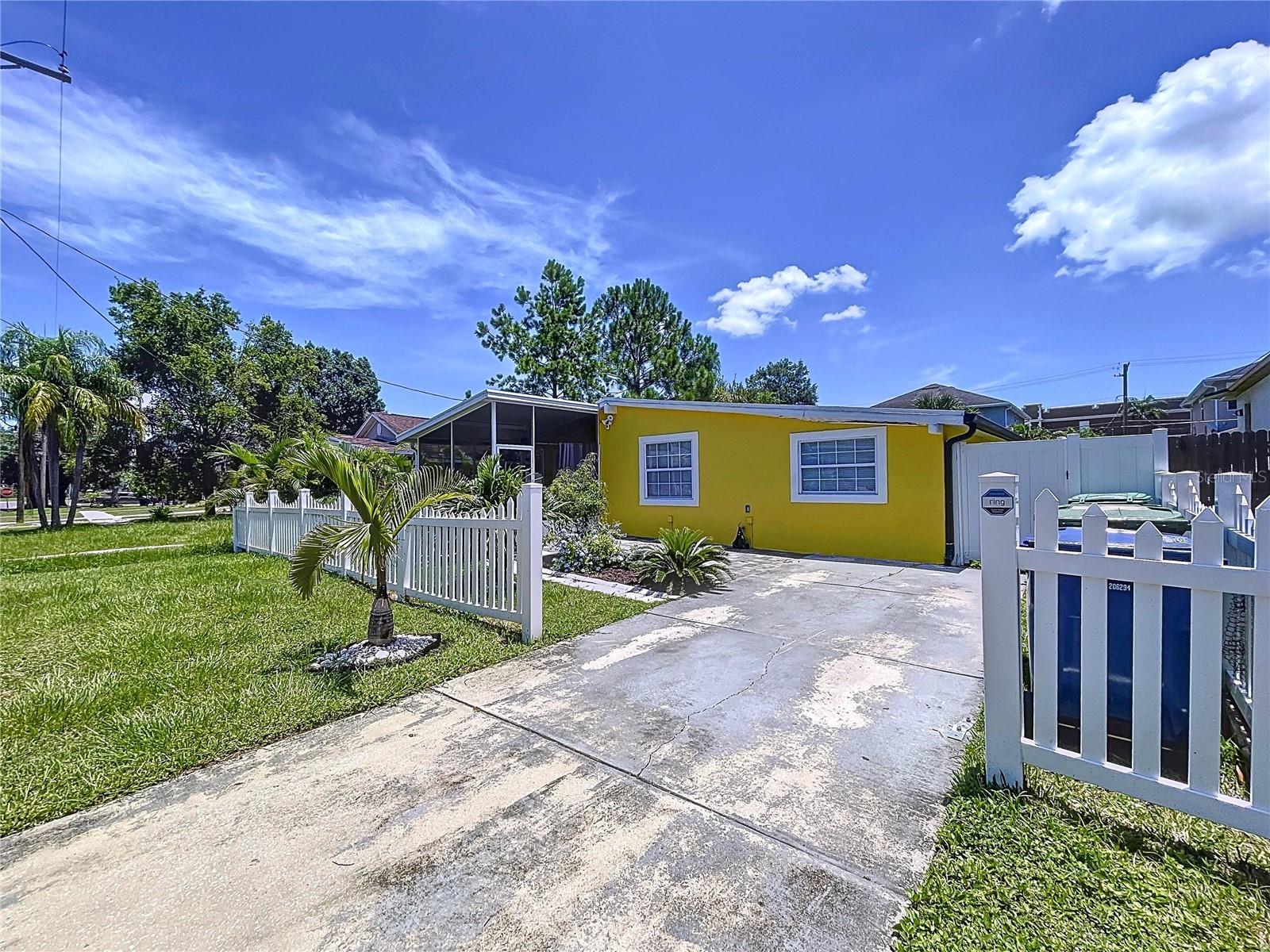 7110 Mascotte, Tampa, FL 33616