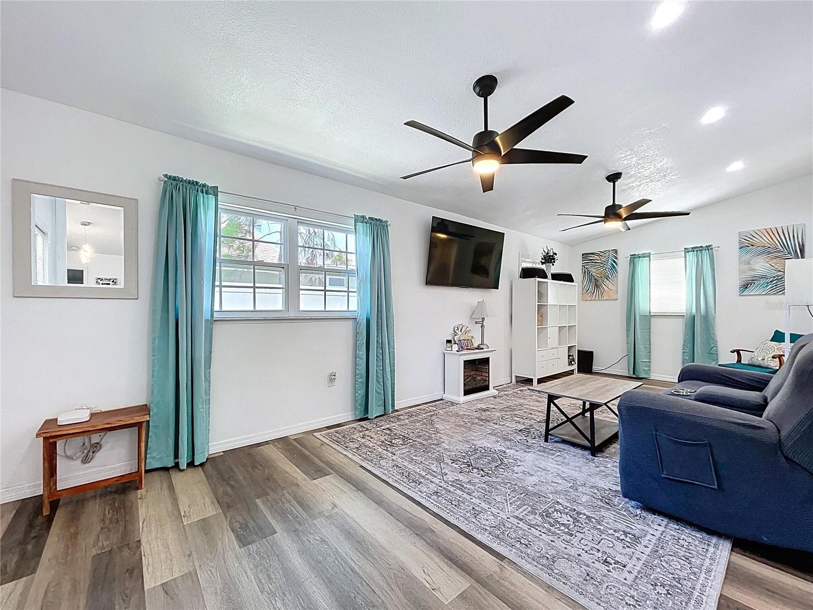 7110 Mascotte, Tampa, FL 33616