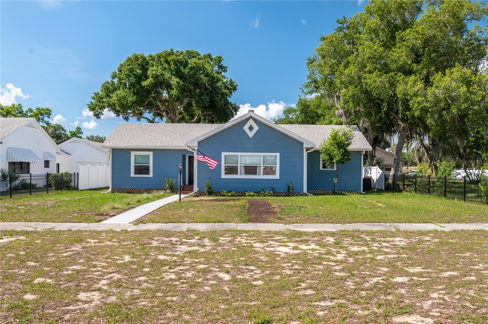 414 Bullard, Lake Wales, FL 33853