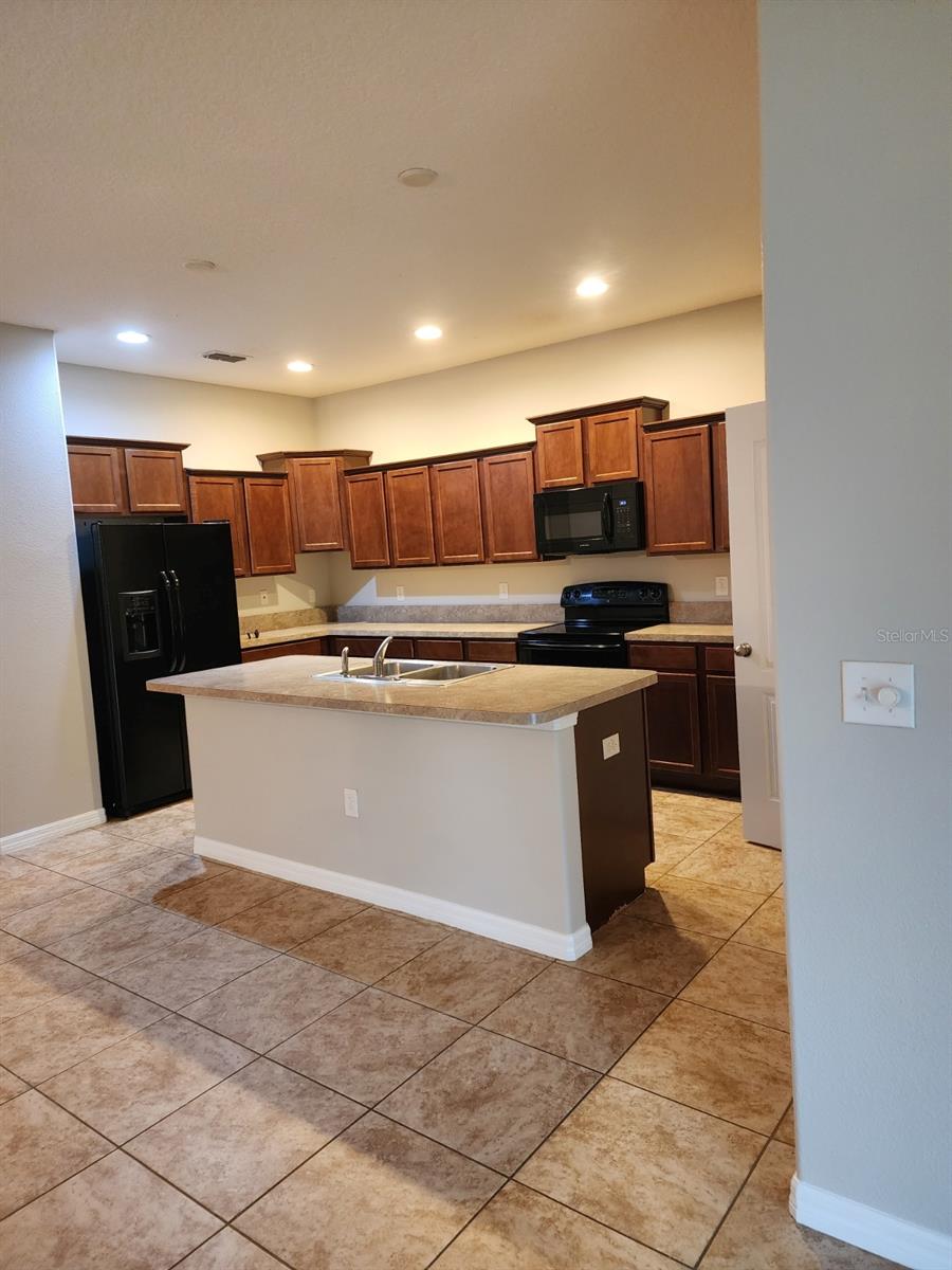 2765 Carrickton, Orlando, FL 32824