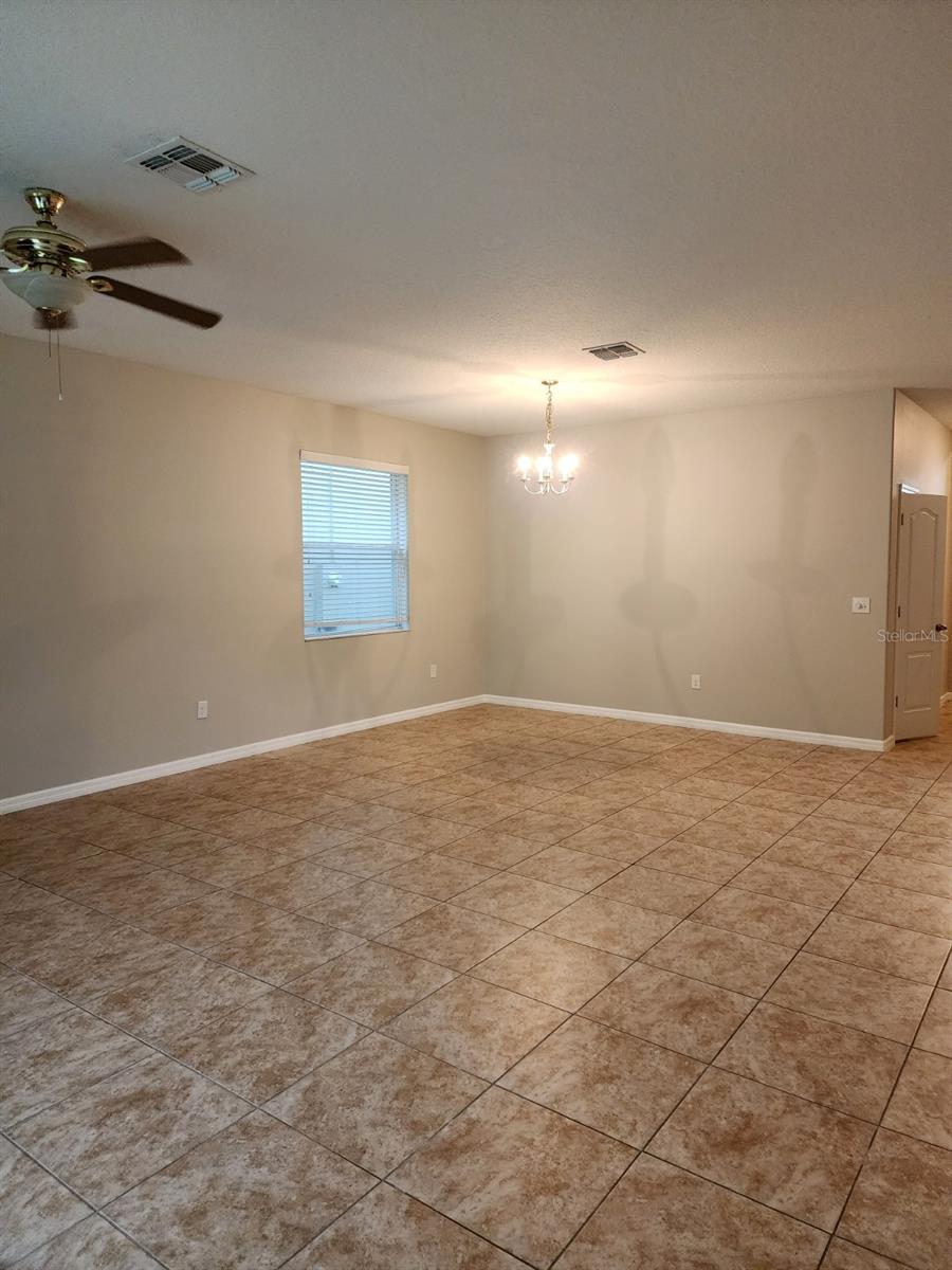 2765 Carrickton, Orlando, FL 32824