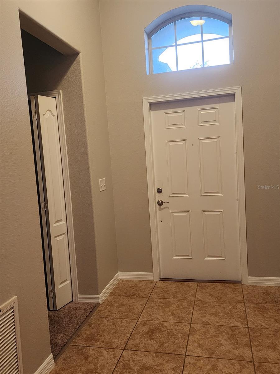 2765 Carrickton, Orlando, FL 32824