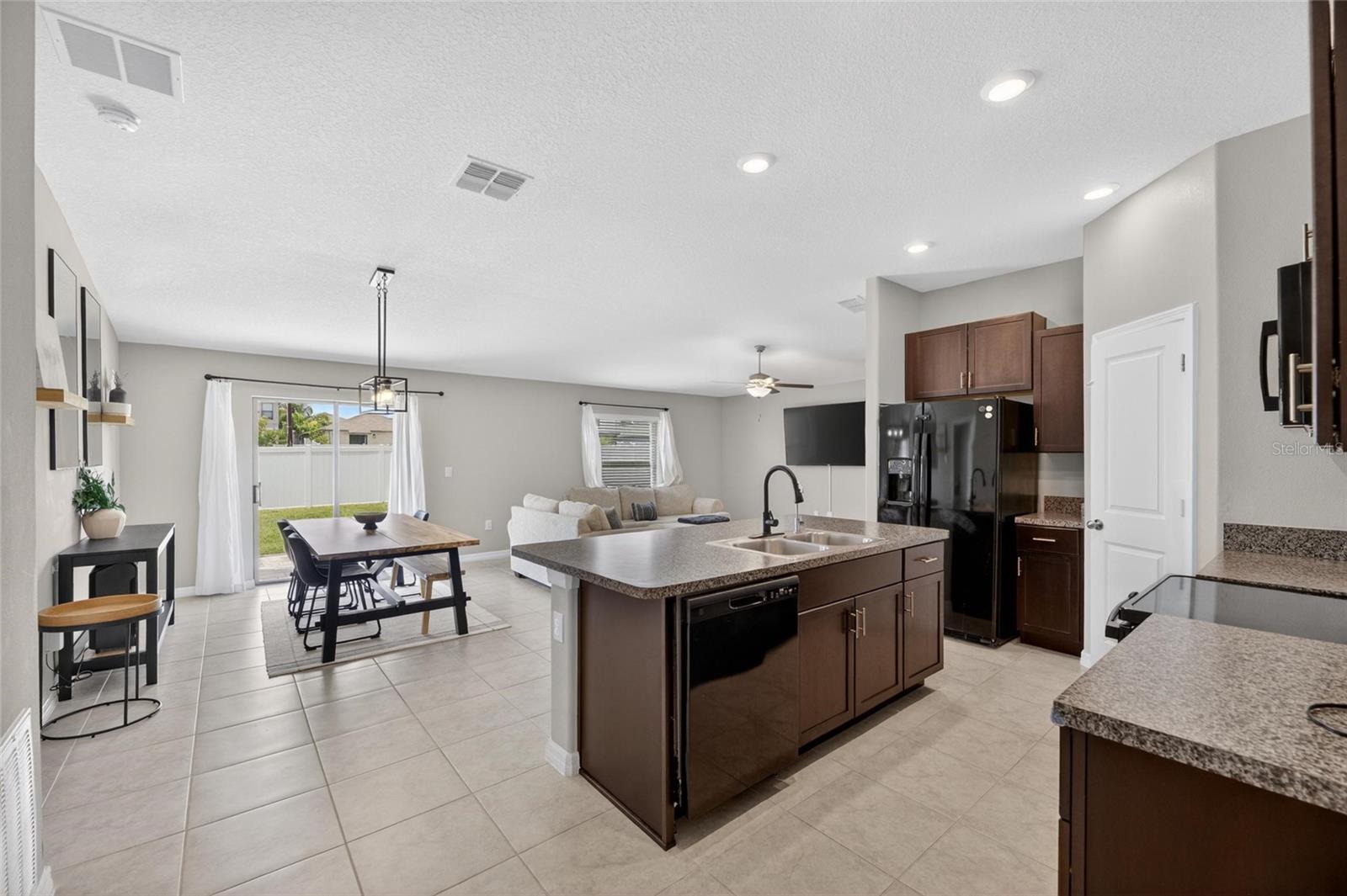 11216 Kelly Green, Wimauma, FL 33598