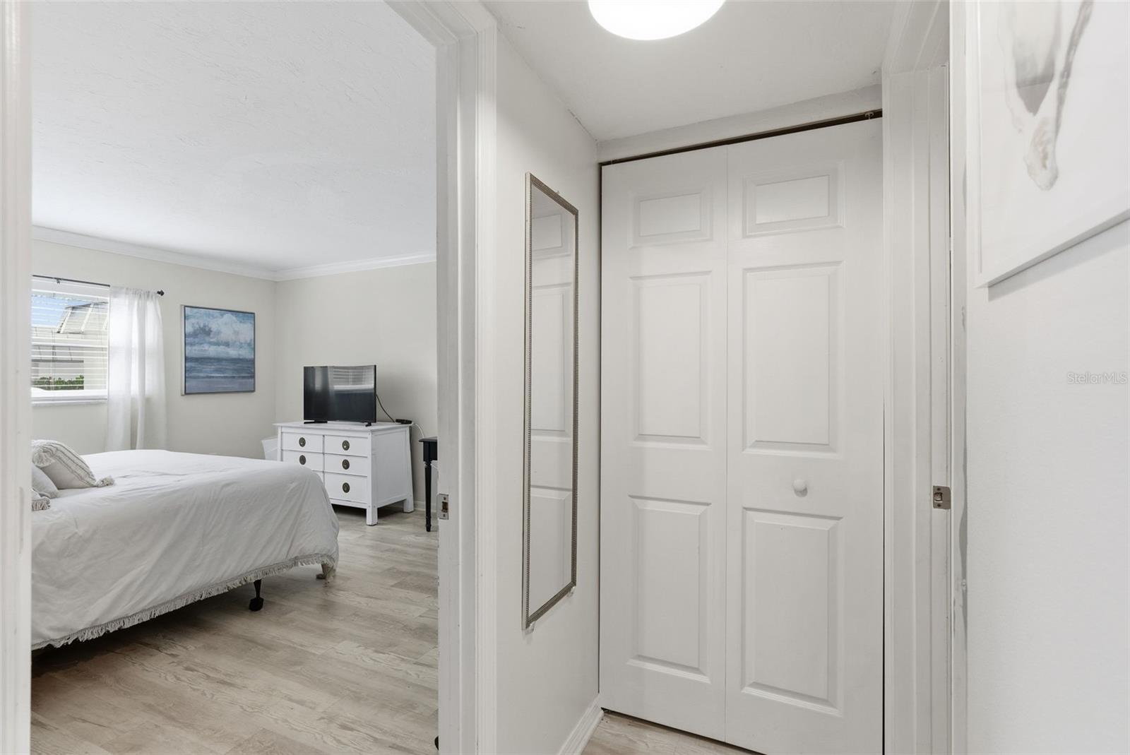5800 Hollywood Unit 214, Sarasota, FL 34231