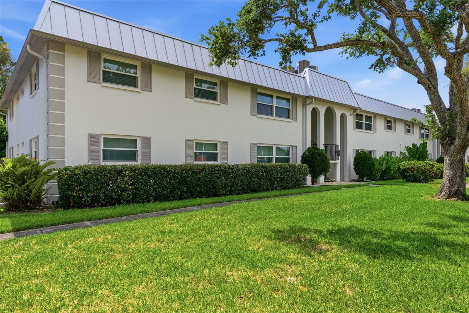 5800 Hollywood Unit 214, Sarasota, FL 34231
