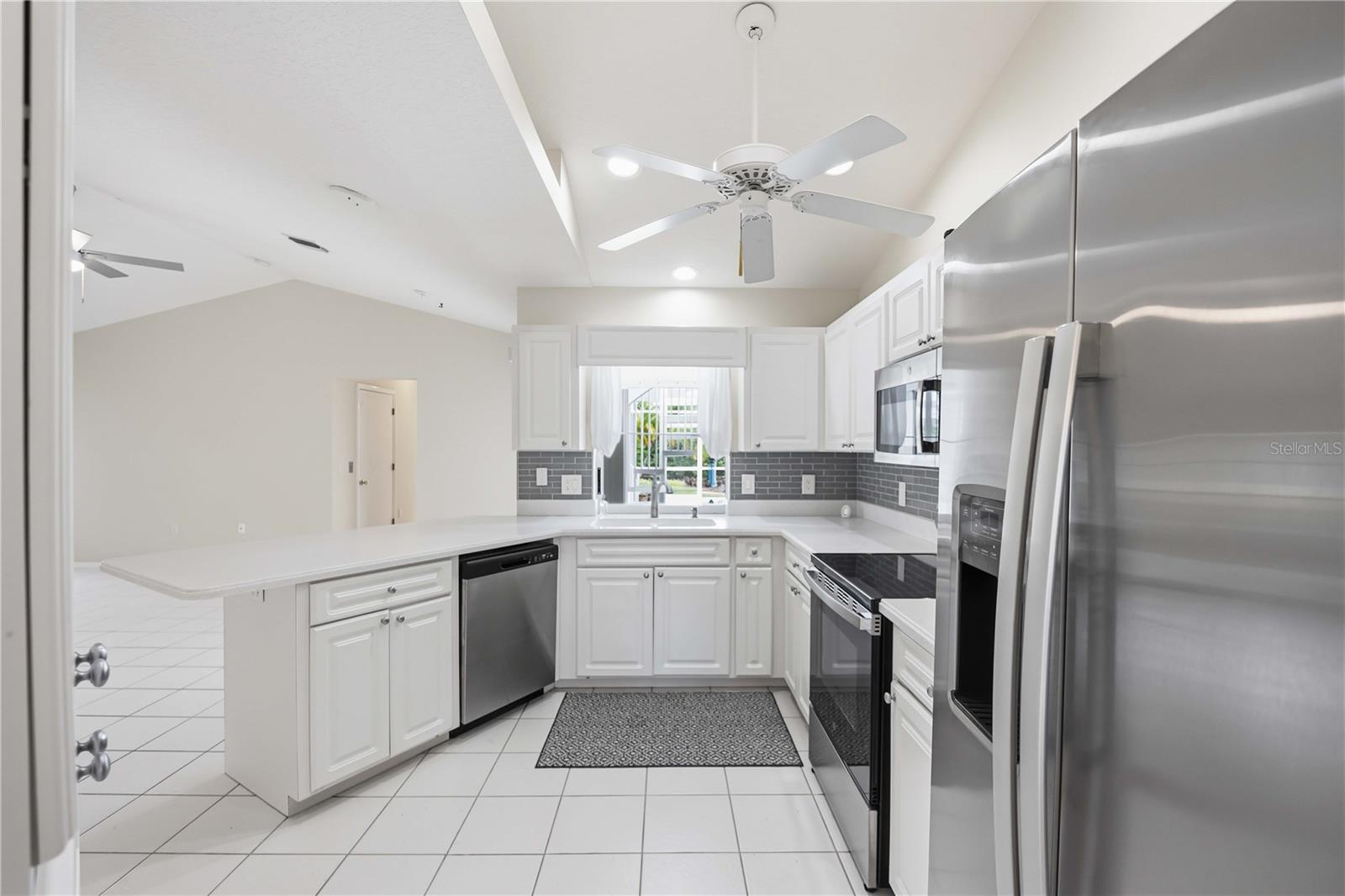63 Clubhouse, Rotonda West, FL 33947