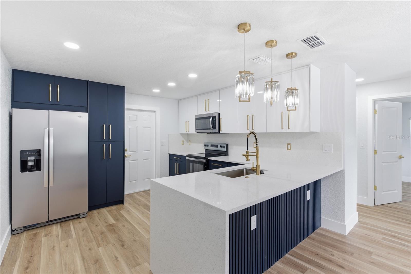 10003 24th, Tampa, FL 33612
