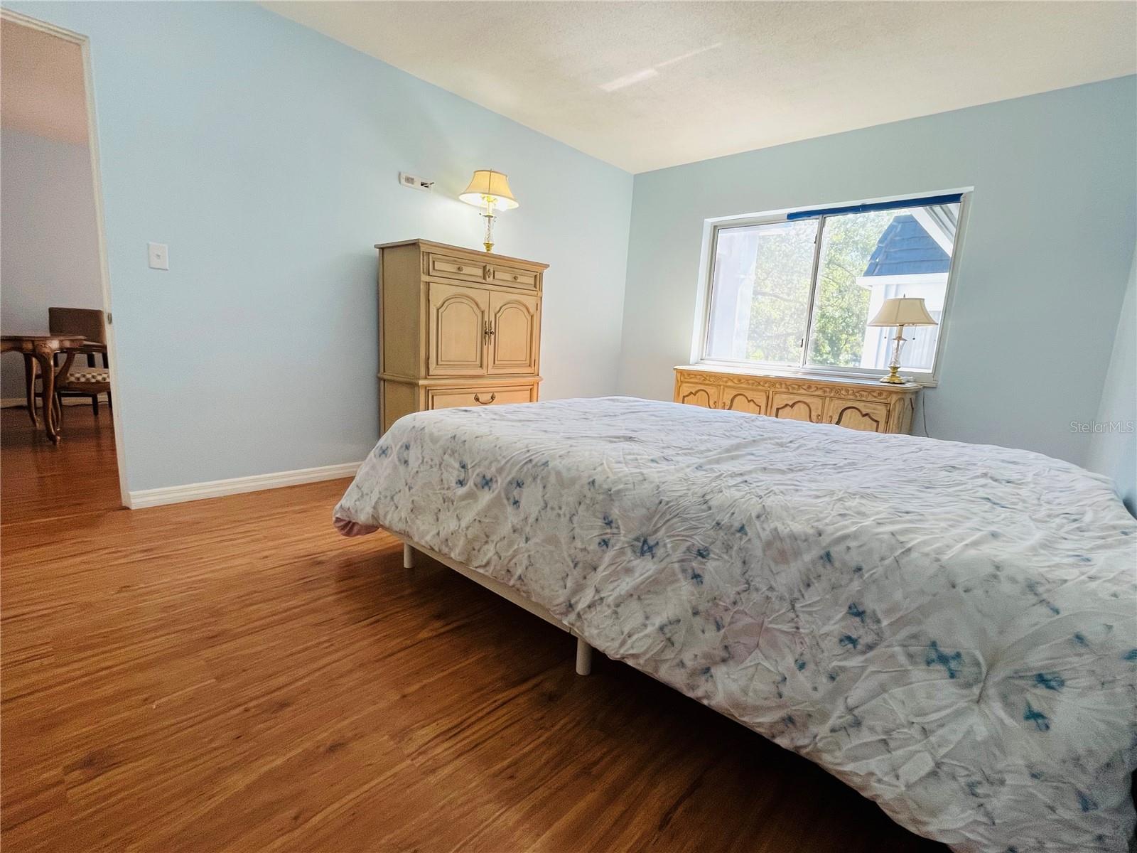 8651 10th Unit 210, St Petersburg, FL 33702