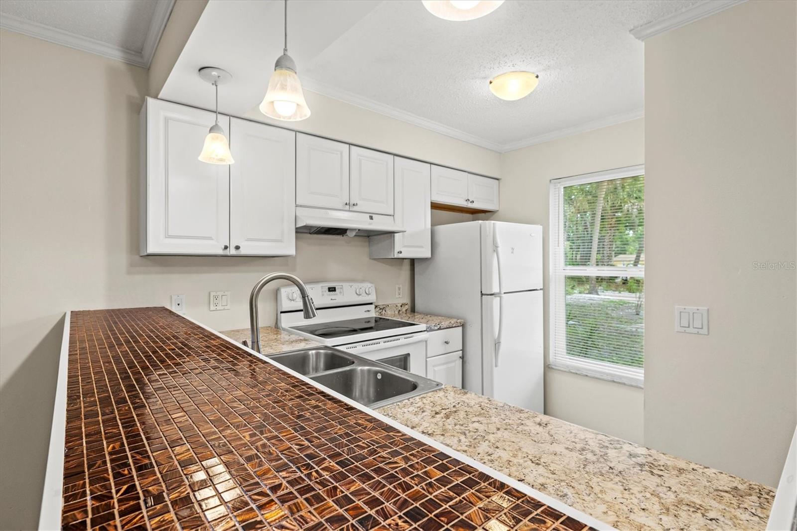 4631 Summerwind Unit 16, Sarasota, FL 34234