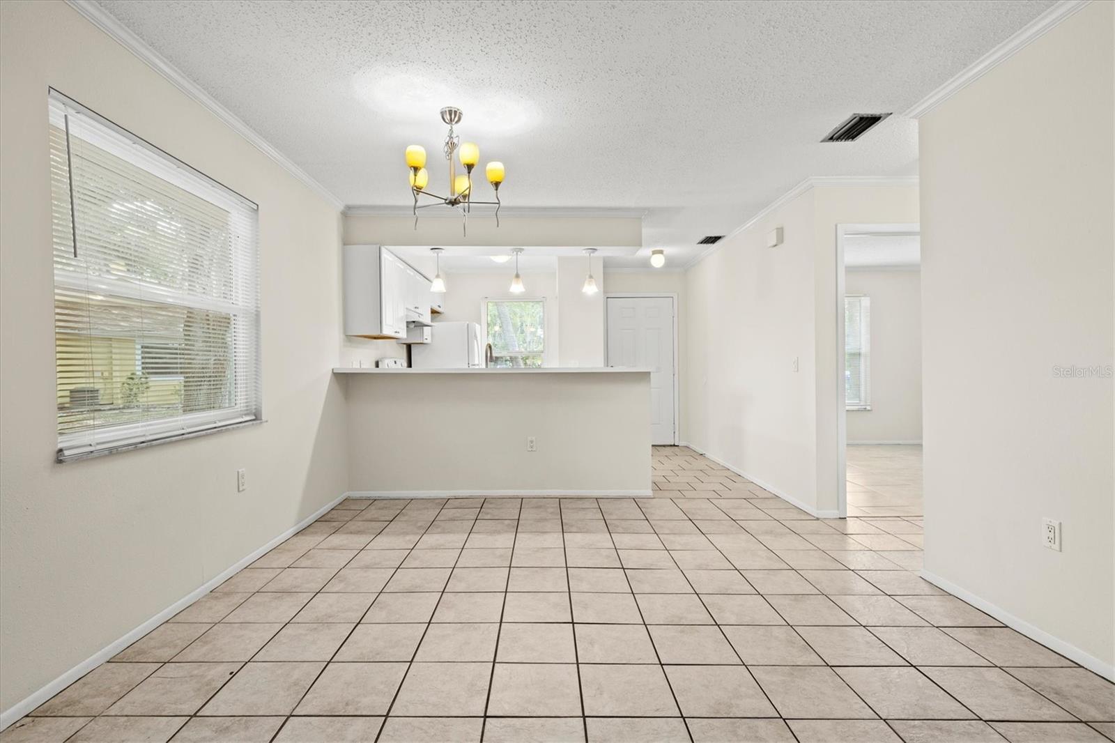 4631 Summerwind Unit 16, Sarasota, FL 34234