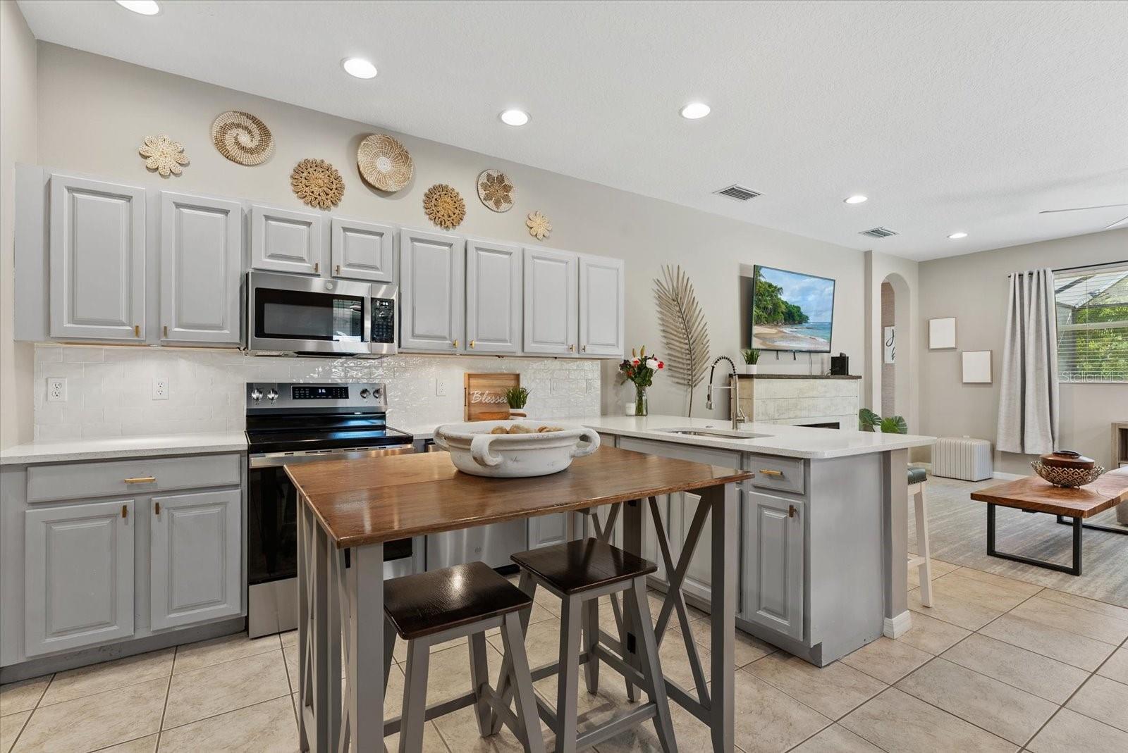 9013 Kingsbury, Bradenton, FL 34212