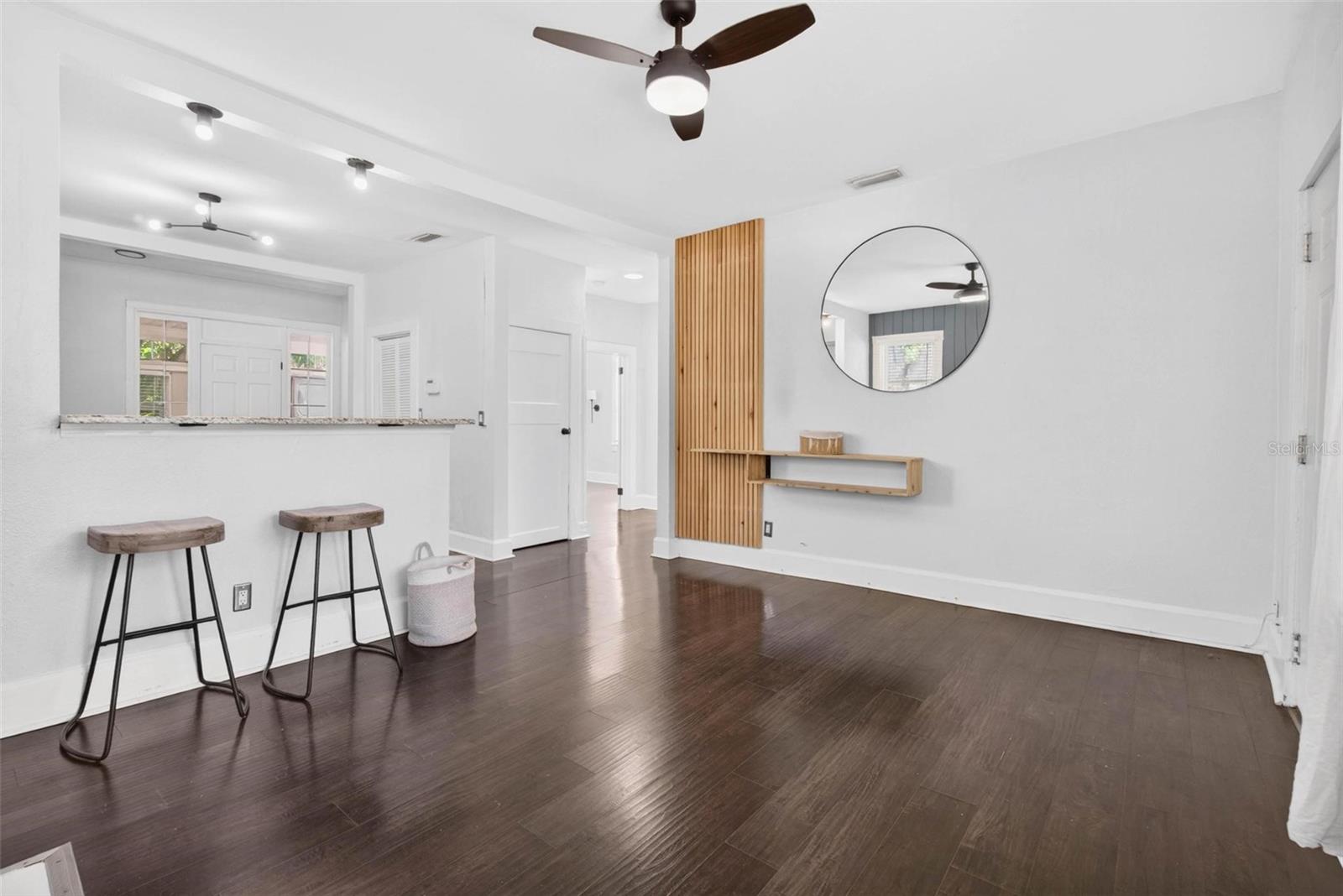 4556 Yarmouth, St Petersburg, FL 33711