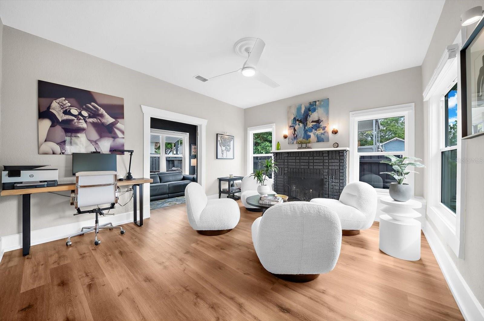 127 23rd, St Petersburg, FL 33713