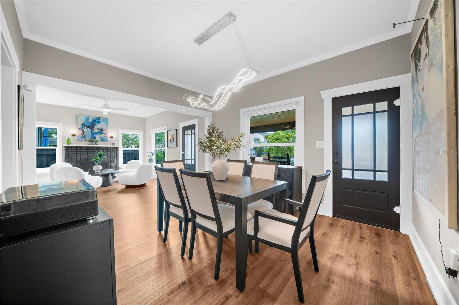 127 23rd, St Petersburg, FL 33713