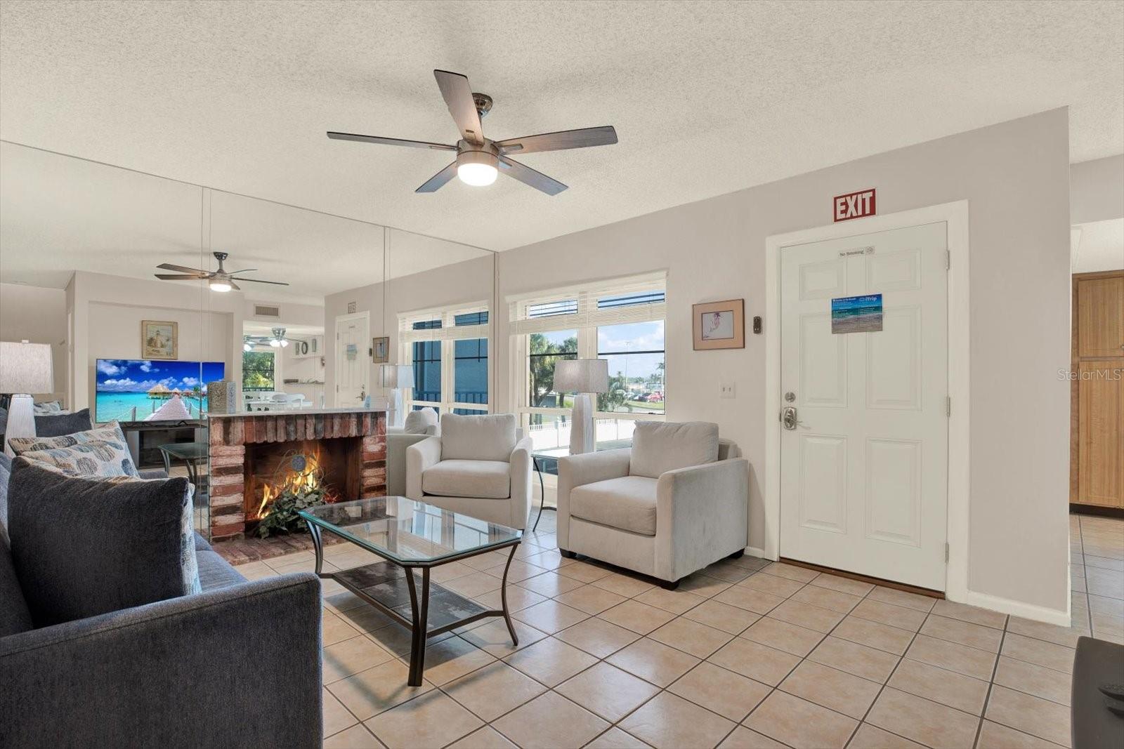 169 Medallion Unit E, Madeira Beach, FL 33708
