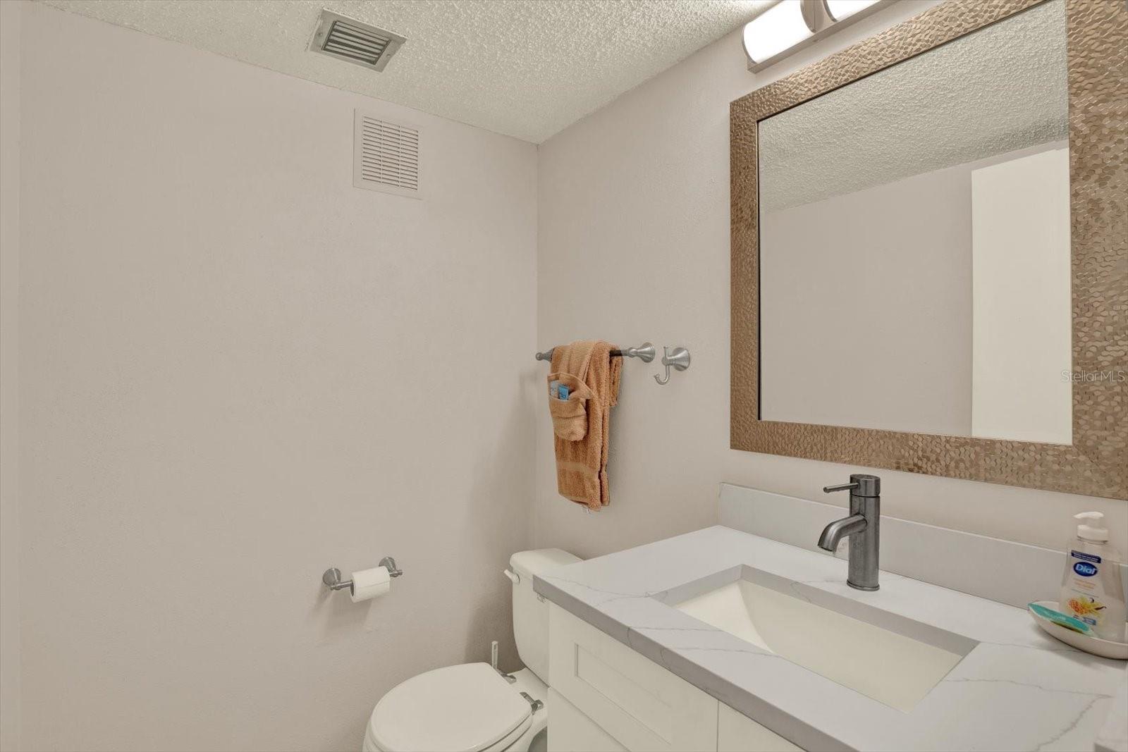 169 Medallion Unit E, Madeira Beach, FL 33708
