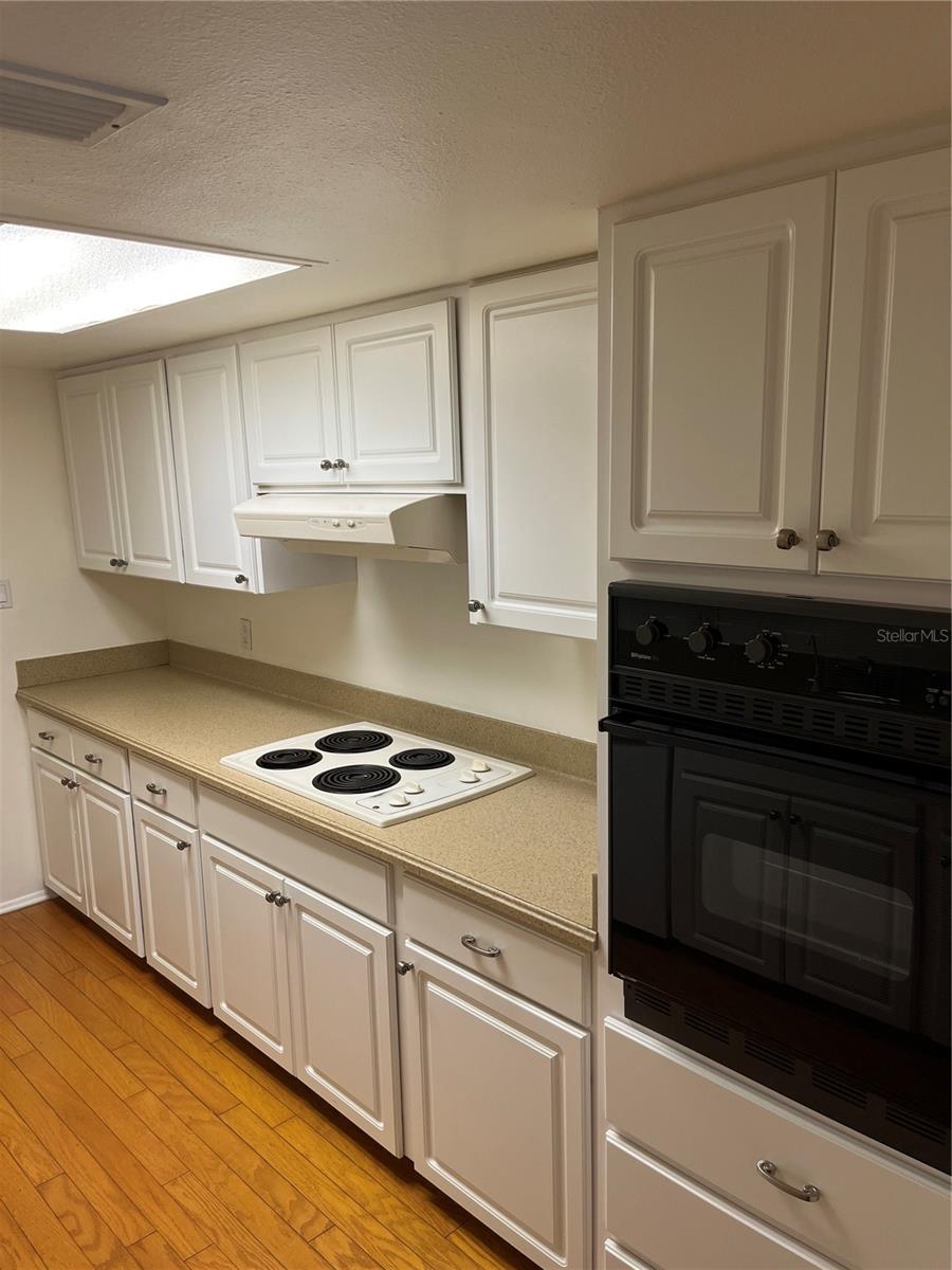 435 Gulfstream Unit 206, Sarasota, FL 34236