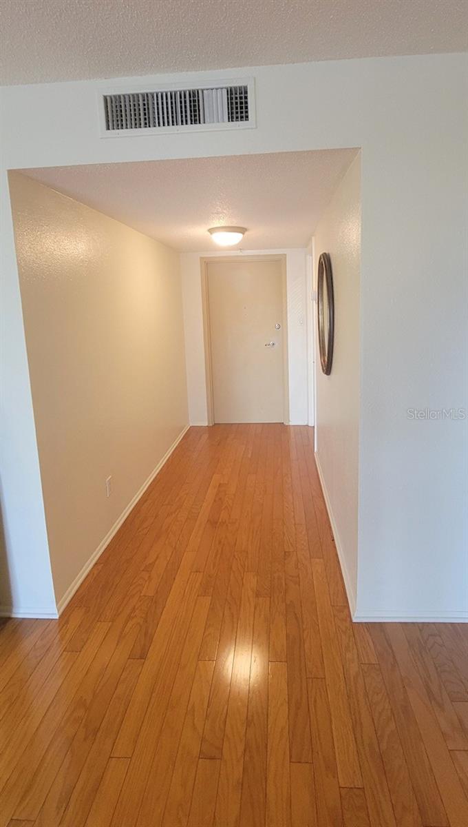 435 Gulfstream Unit 206, Sarasota, FL 34236