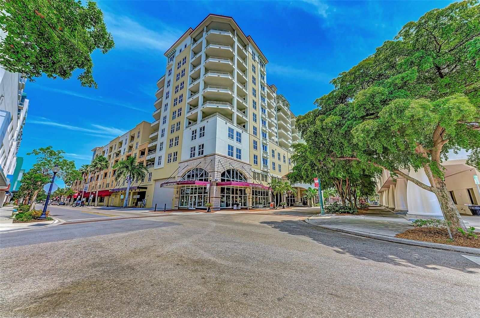 100 Central Unit H716, Sarasota, FL 34236