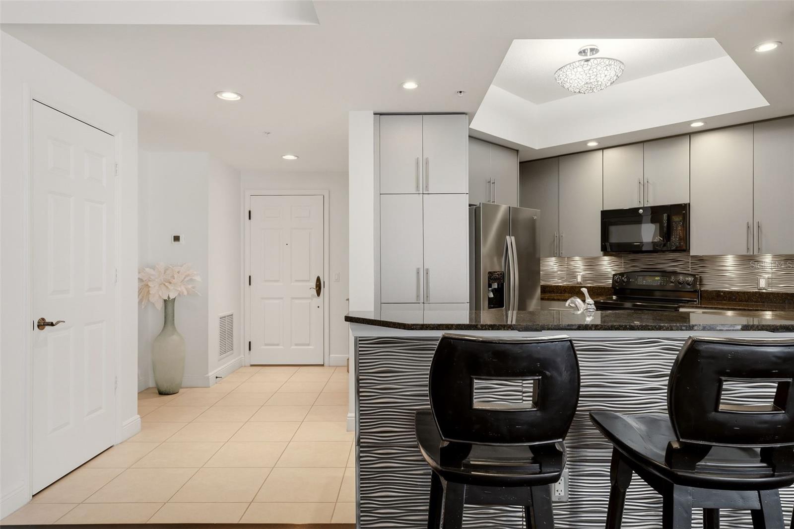 100 Central Unit H716, Sarasota, FL 34236